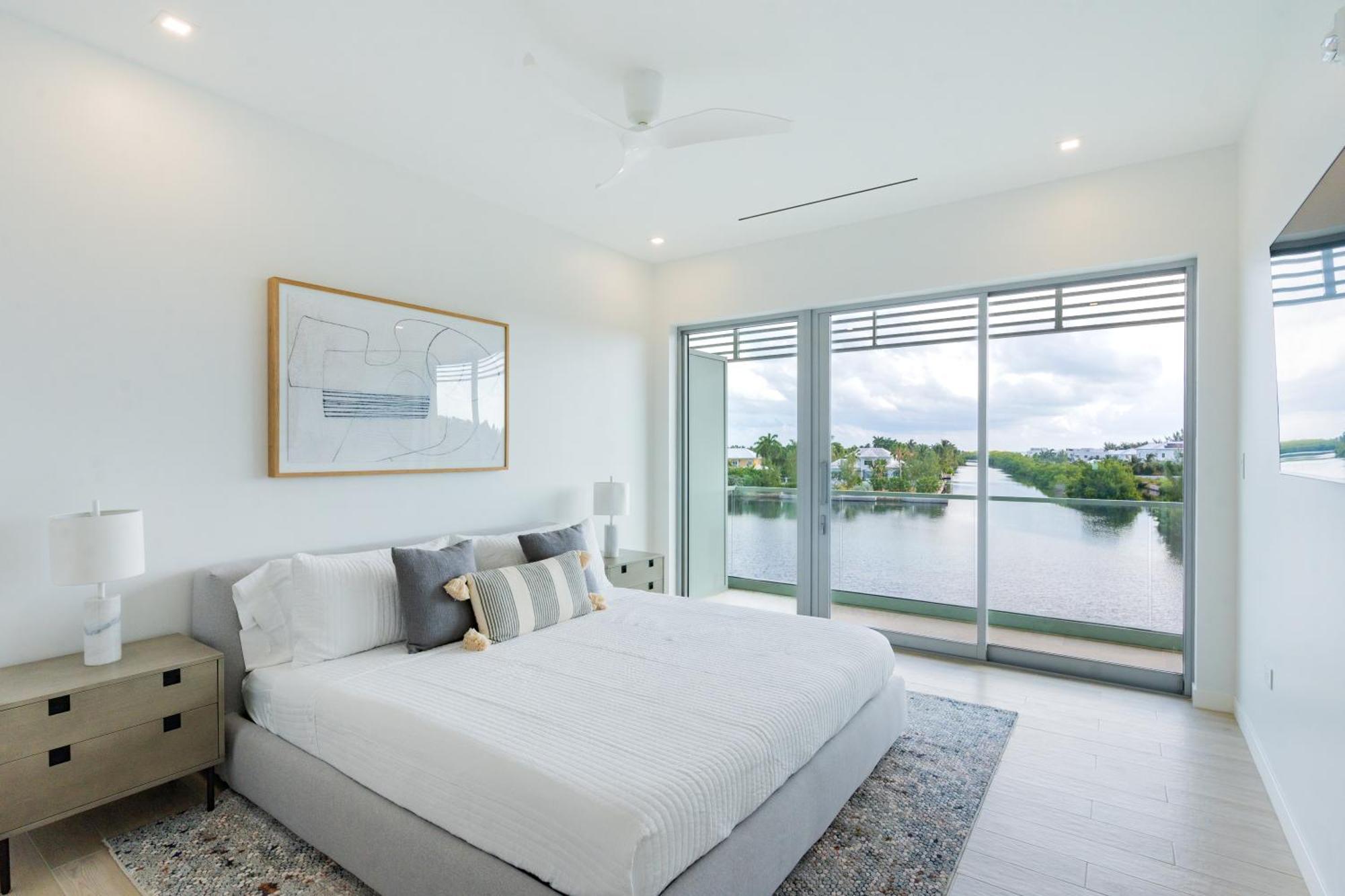 One Canal Point George Town Ngoại thất bức ảnh